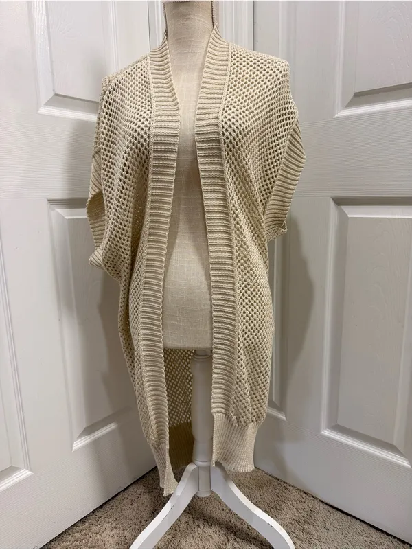 Time and Tru Women’s open front crotchet Ruana size XL - Image 3