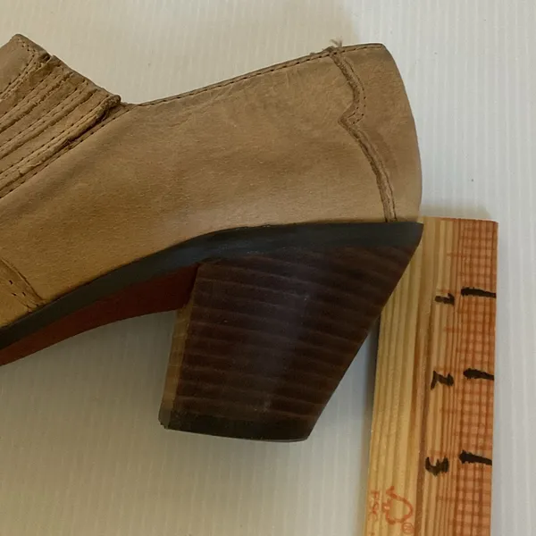 Tan Leather Western Ankle Boots Size 7 Block Heel Boho Fall Booties Pointed Toe - Image 5