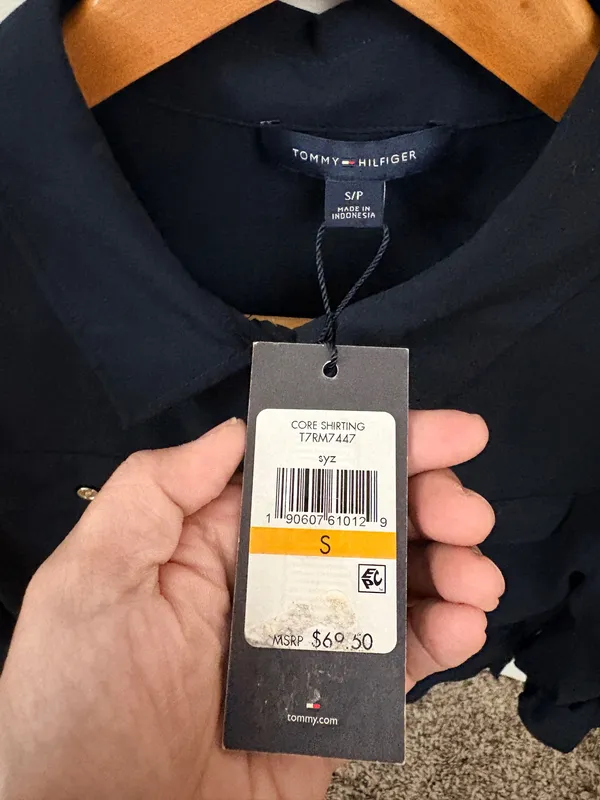 Tommy Hilfiger Women's Core Shirting Navy Button-Down Long Sleeve Blouse - Image 3