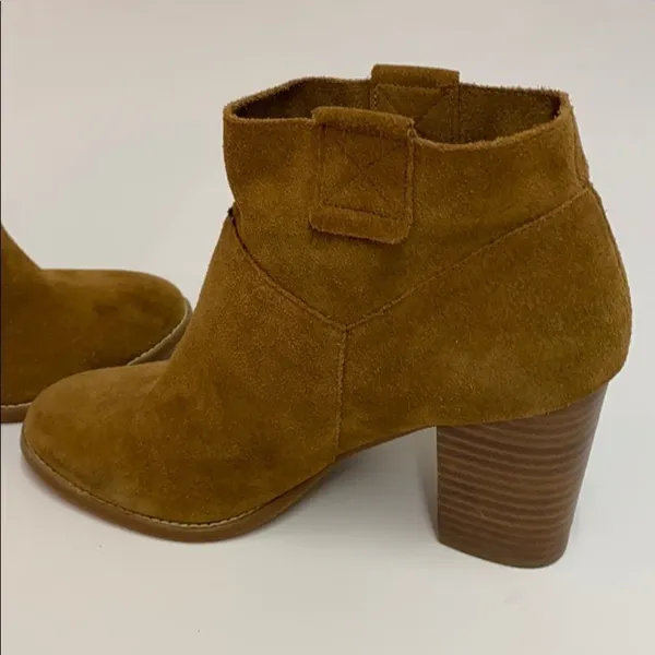 Crown Vintage Raffa Brown suede Tassel Booties A5‎ - Image 6