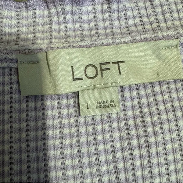 LOFT Women Lilac‎ Y2K Textured Waffle Scoopneck Pointelle Ruffle Henley Top Sz L - Image 9