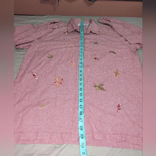 Cabin Creek Embroidered Fall Leaves Flannel Button Up Shirt Women's Large Red/Wt - Image 5