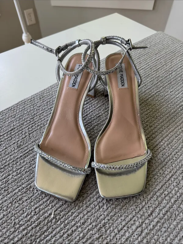 Steve Madden Hurrah Silver Rhinestone Strap Square-Toe Heels Sandals Sz 9 - Image 5