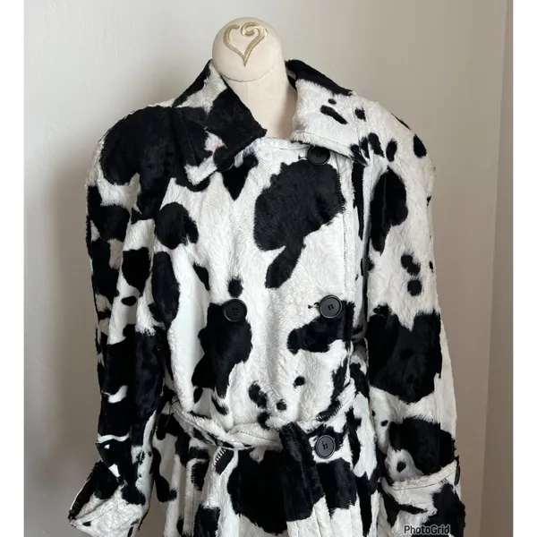 Vintage VTG Union Made Faux Fur Cow Print Coat - Image 3