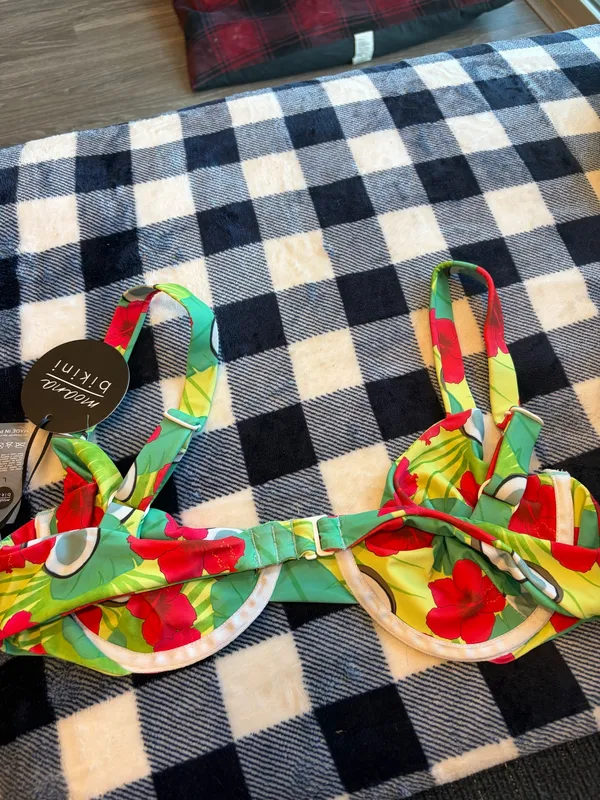 Moana Bikini Top - Image 2