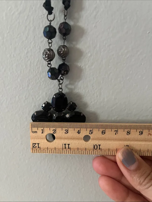 Women's Black Crystal Pendant Necklace - Elegant Statement Jewelry - Image 6