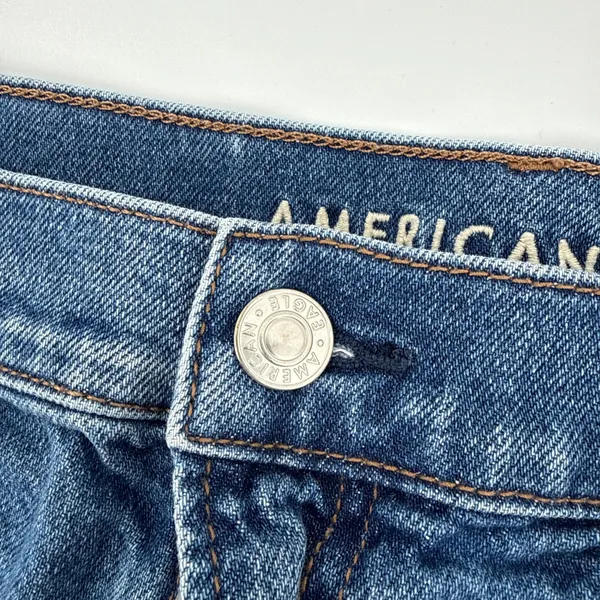 American Eagle Strigid High Rise Distressed Denim‎ Shorts Blue Women Size 10 - Image 3