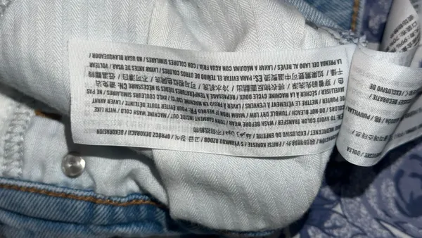 Abercrombie A line mid rise shorts - Image 4