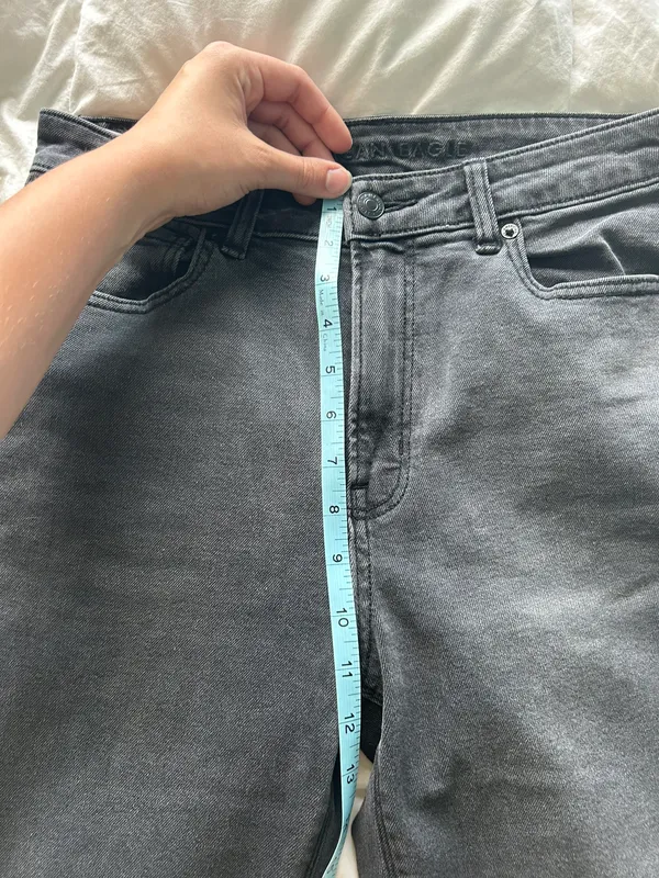 American Eagle Dark Wash Mom Jeans - Image 6