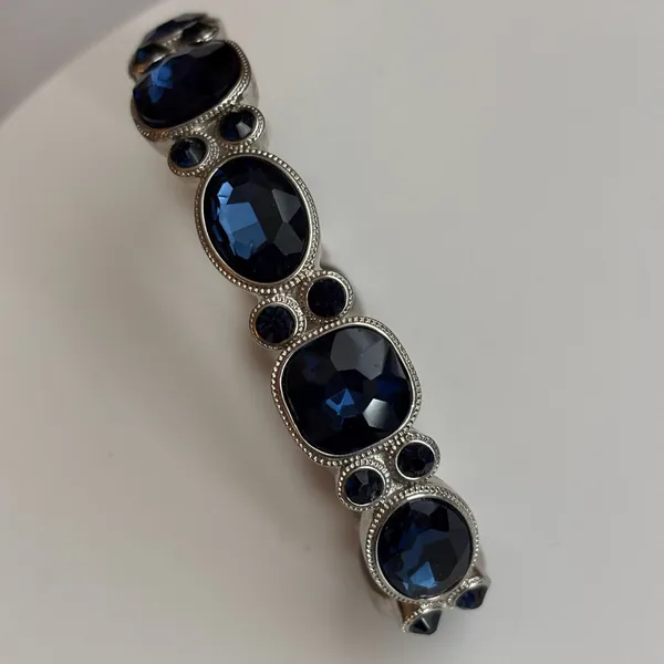 Silver Tone Blue Crystal Stretch Bracelet - Image 10