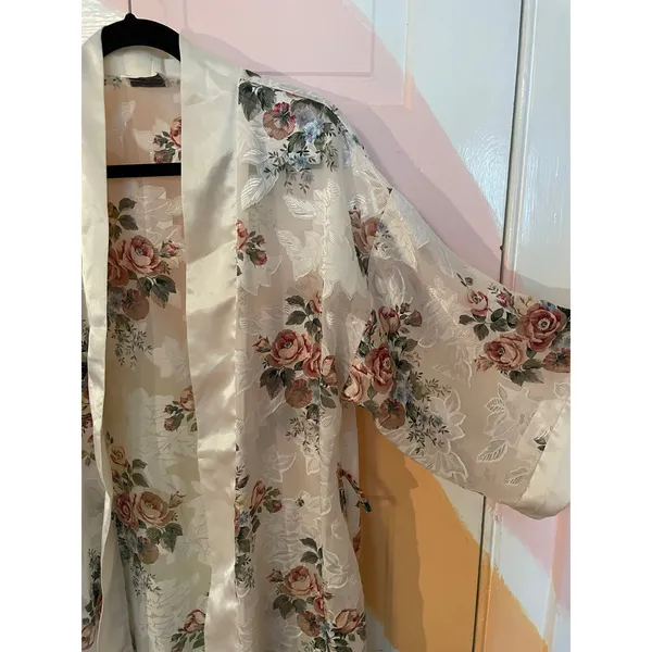 Vintage Kathryn Sheer Floral Lace Kimono Robe Duster Cover Up Satin Size Small - Image 4