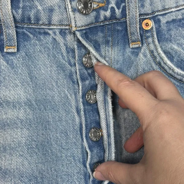 Agolde Light Blue Distressed Denim Jean Shorts - Image 4