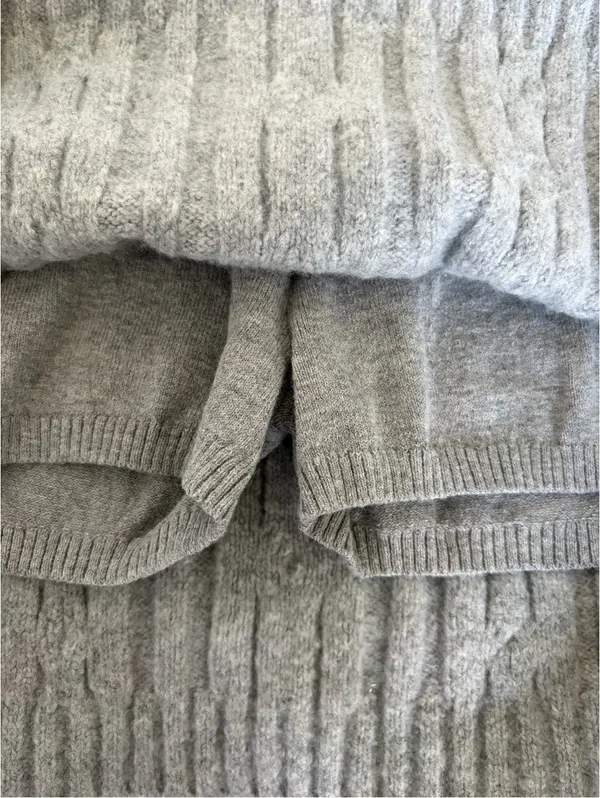 Alo Cable Knit Winter Bliss Mini Skirt Athletic Heather Grey Size Medium - Image 3