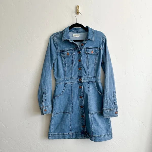 Madewell | Cotton Denim Structured Mini Shirt Dress in Medium Wash Blue‎ Size 8 - Image 4