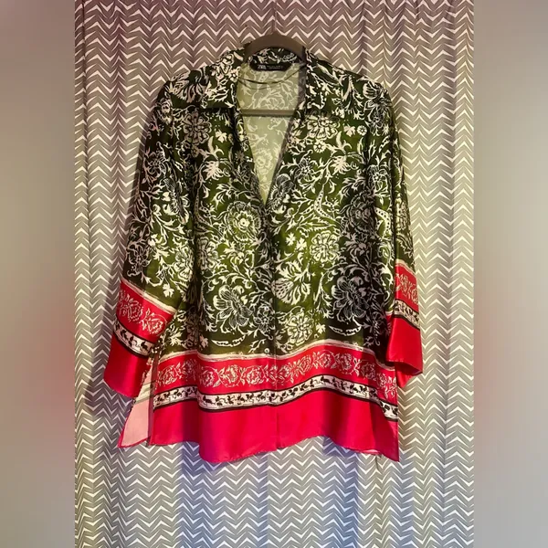 ZARA | Green/Pink Oversized Satin Shirt, Size L - Image 2