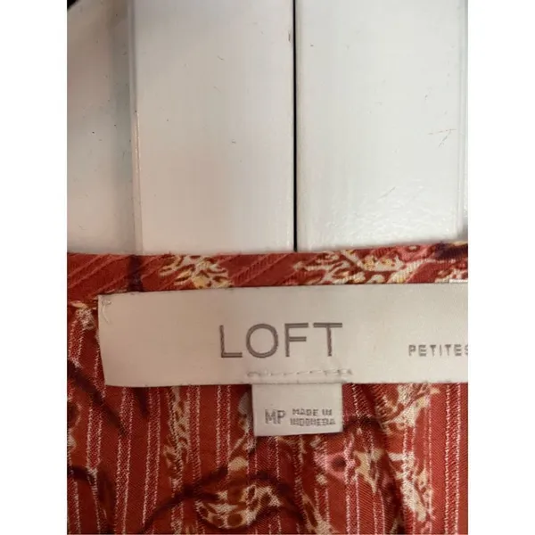 Loft burnt orange floral ruffled shoulder long sleeve blouse - Image 4