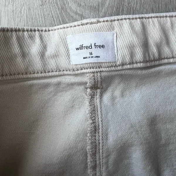 ARITZIA Wilfred Free Modern Cargo Pant in Birch size 16 jeans - Image 3