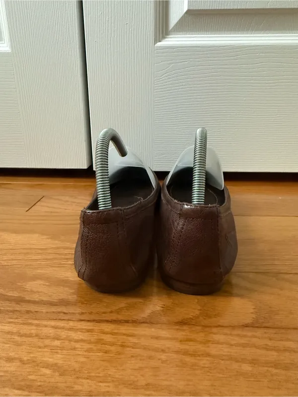 Frye Carson Ballet Flats in Brown - Image 5