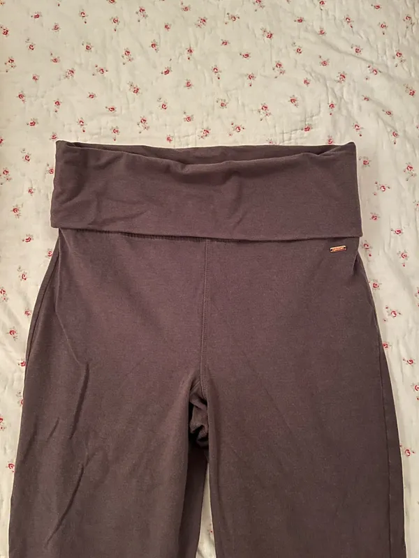 Victoria's Secret PINK Flare Leggings - Image 2