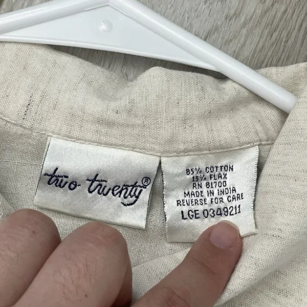 Vintage Embroidered Shirt short sleeve button up boxy crop womens Cream (medium) - Image 2