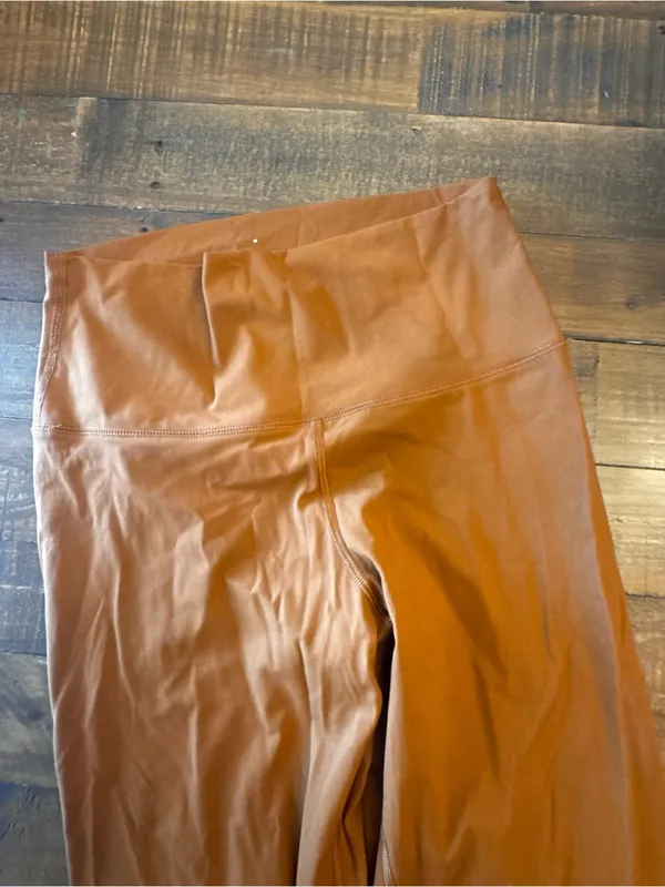 EVERLANE‎ ReNew Regular Length Leggings - Image 3
