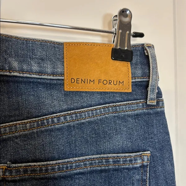 Aritzia Denim Forum Arlo High Rise Straight Ankle - Image 5