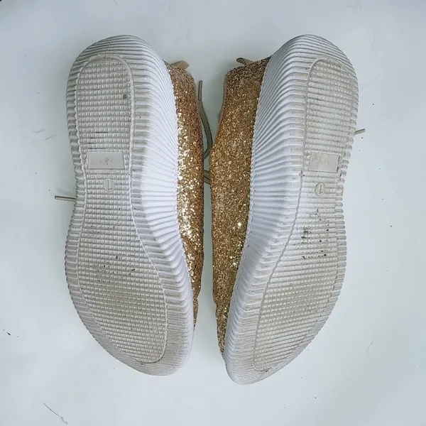 Anna 7 Gold Glitter Slip On Sneakers - Image 3