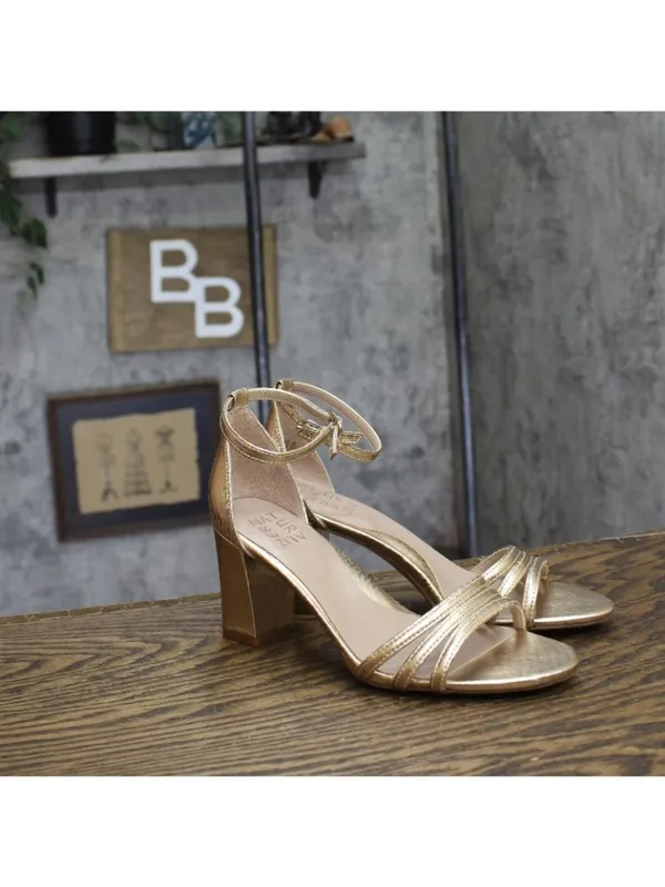 NWT Naturalizer Heidi Faux Leather Block Heel Sandals Light Champagne Brown 6.5M - Image 8