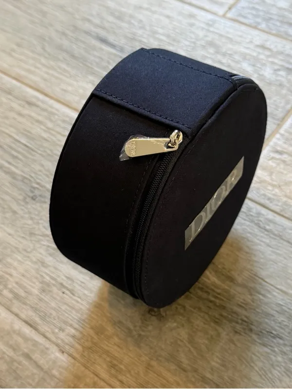 DIOR Beauty Vanity Case Round Makeup Bag With Mirror NEW! - Image 3