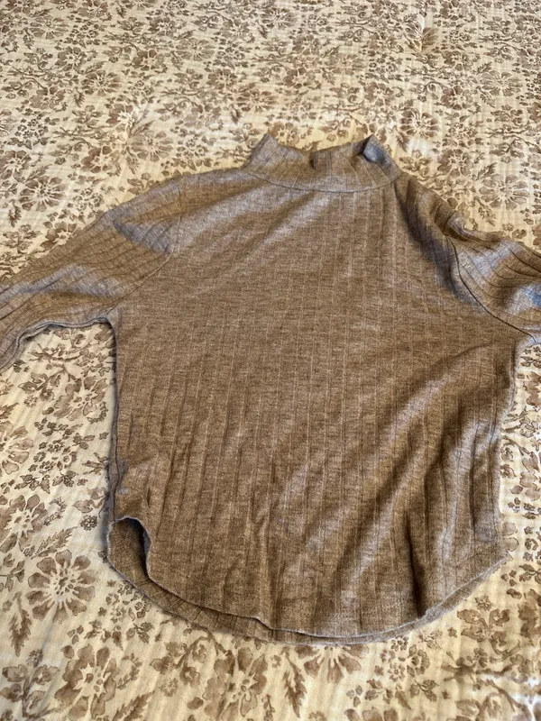 Beige Top Brown Size M - Image 2