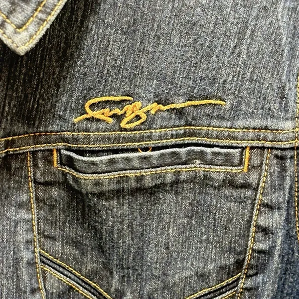 FUBU Denim Jacket Womens 2X Blue Indigo Jean Y2K Chic Urban Trucker Streetwear - Image 3