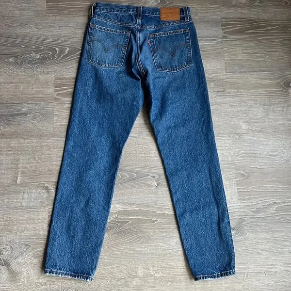 Levi’s Wedgie Icon Fit in These Dreams - Image 4