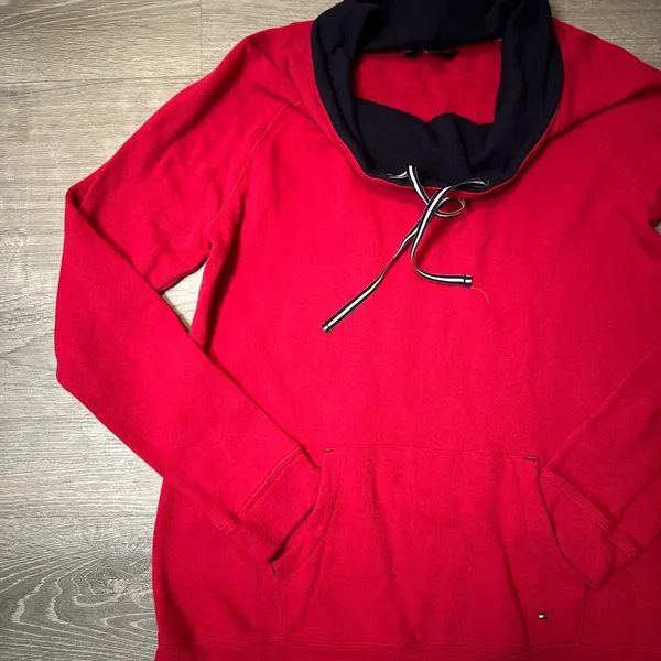 •TOMMY HILFIGER• COWL NECK SWEATSHIRT - Image 2
