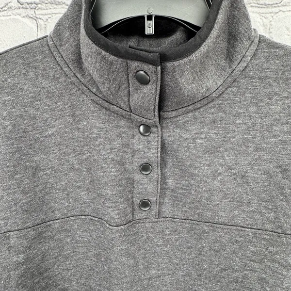 St Johns Bay Top Women's M Gray 1/4 Snap Sweatshirt Pockets Long Sleeve Fleece - Image 3
