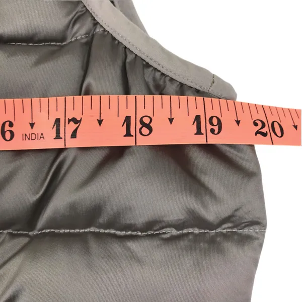 LULULEMON Brave the Cold Vest Sz 10 Gray Goose Down Everyday Cozy Lightweight - Image 14