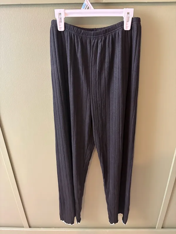 Black Ribbed Knit Pajama Set Size L - Image 4