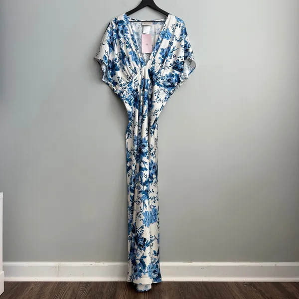 NEW BHLDN Leila Deep-V Flutter Sleeve Maxi Dress in Blue Floral Size 12 - Image 4
