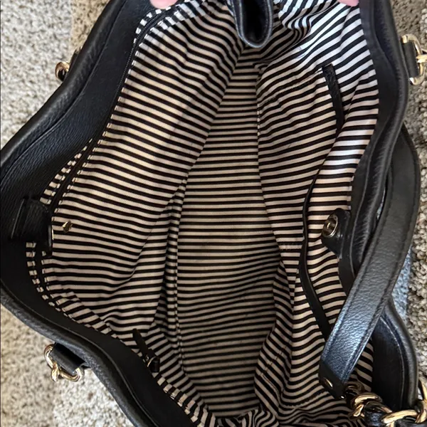 EUC Kate Spade Black Leather Expandable Shoulder Bag - Image 6