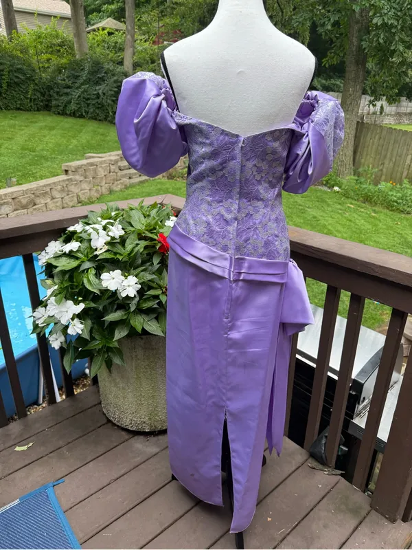 Vintage Lilac Floral Midi Dress with Puff Sleeves - Image 5