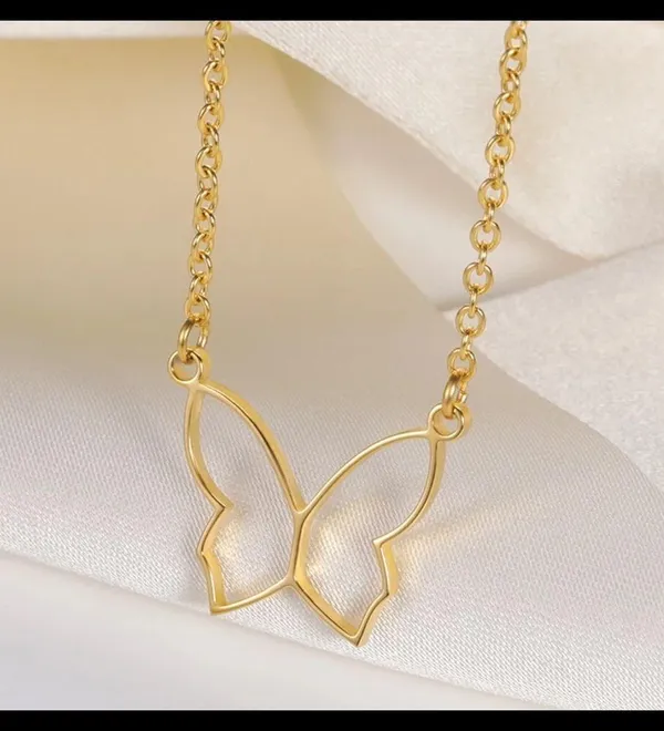 Butterfly Necklace Gold - Image 3