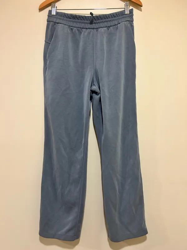 Lululemon Softstreme High-Rise Pant Regular in Belgian Blue Size 8 - Image 3