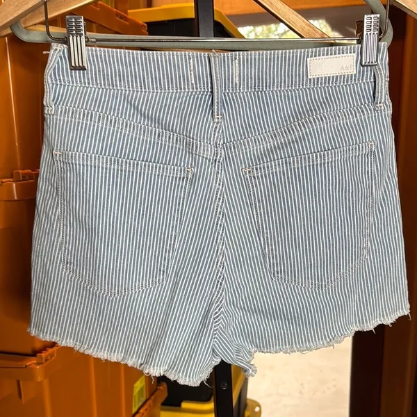 Abercrombie & Fitch Simone High Rise Striped Denim Shorts Blue White Size 26 - Image 7