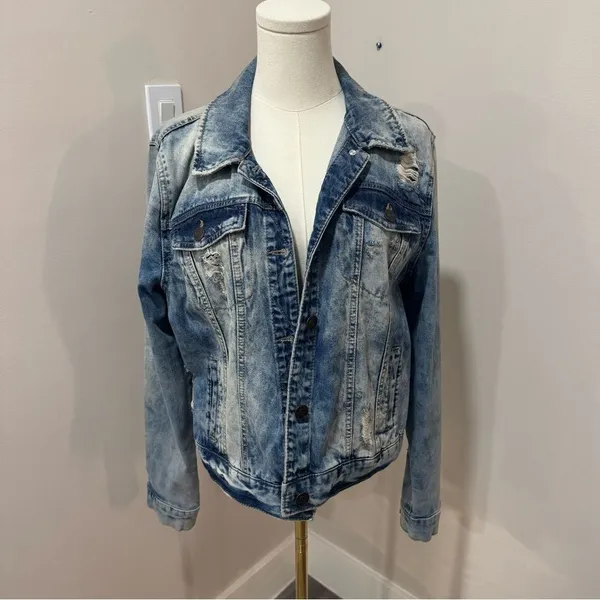 size medium acid wash‎ jeans jacket XL - Image 3