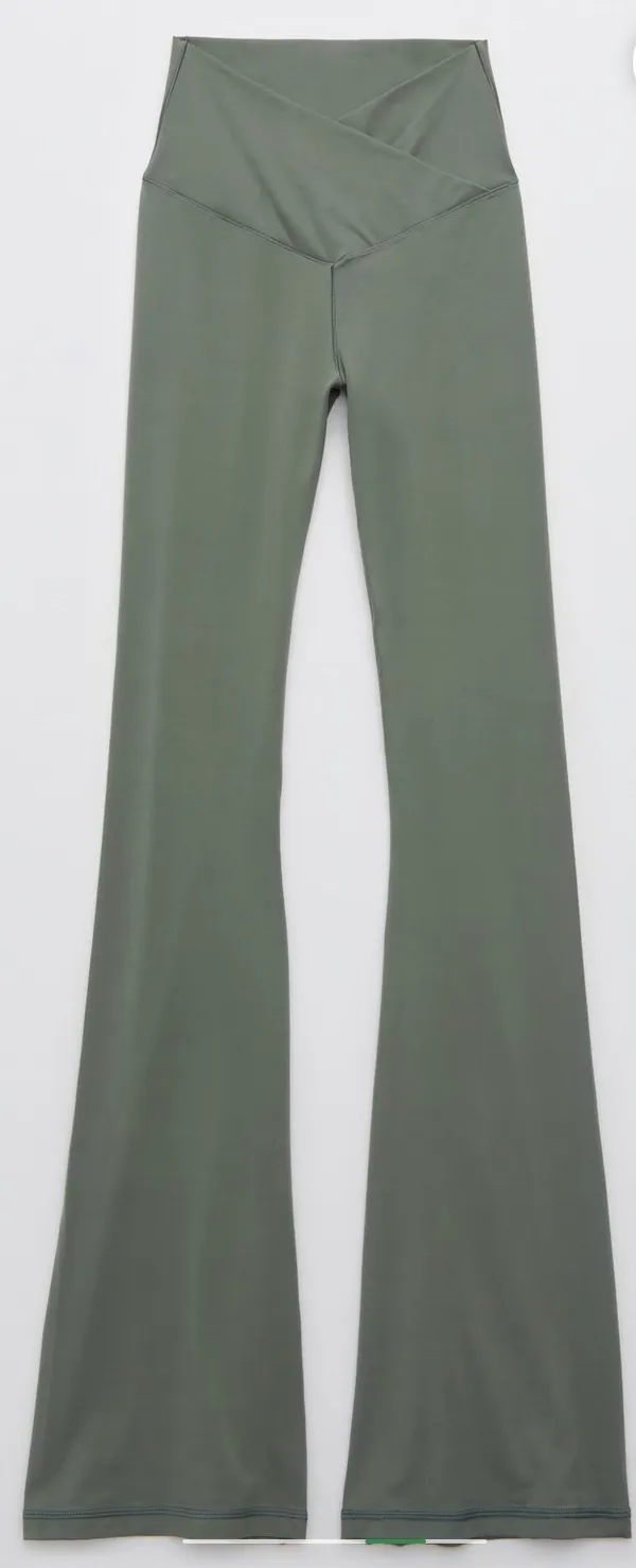 Aerie OFFLINE CROSSOVER Flare Pant NWT - Image 7