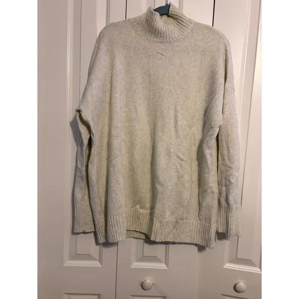 GAP Women's Oatmeal Speckled Mock Neck‎ Sweater Size XL - Image 2