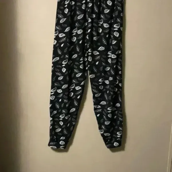 MATERNITY Pants - Image 2
