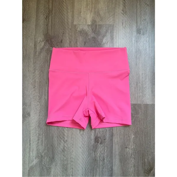 Princess Polly High Rise Scrunch Booty Shorts Pink US 6 - Image 2