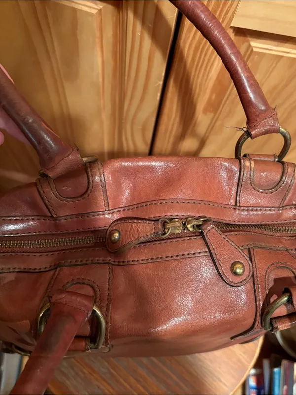 Banana Republic leather bowling-style bag or satchel - Image 4