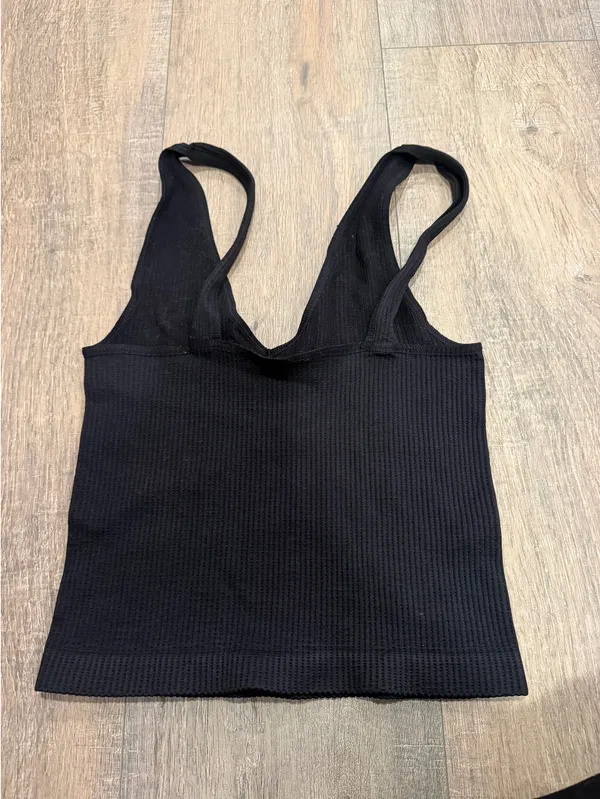 NIKIBIKI Tank Top - Image 2
