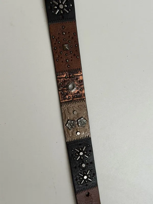 Y2K Fossil Belt Leather Studded Flower Black Brown Silver Gold Gunmetal Buckle - Image 9